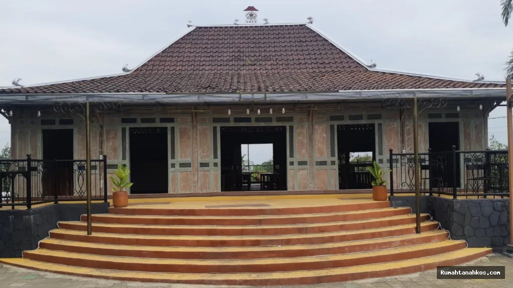 Jasa Kontraktor Bangunan Restoran dari Kayu Batu - Jasa Kontraktor Bangunan Restoran dari Kayu Batu Cepat dan Rapi
