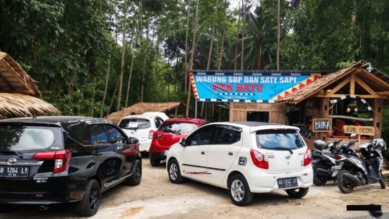 Jasa Kontraktor Bangunan Restoran dari Kayu Kupang - Jasa Kontraktor Bangunan Restoran dari Kayu Kupang Cepat dan Rapi