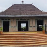 Jasa Kontraktor Bangunan Restoran dari Kayu Nganjuk - Jasa Kontraktor Bangunan Restoran dari Kayu Nganjuk Profesional